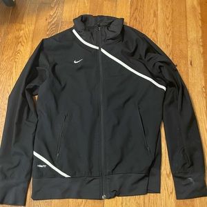 Nike Fit-Dry Women’s Activewear Jacket Size M (8-10)